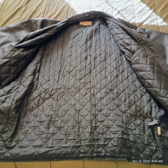 Leather Jacket - Picture 4 of 7